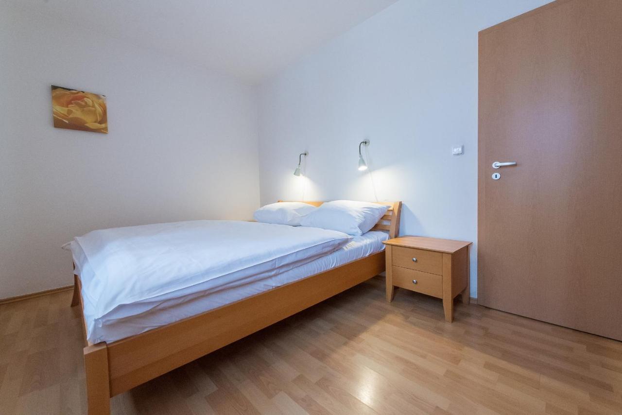 Apartmany Riviera 505 Ліпно-над-Влтавою Екстер'єр фото